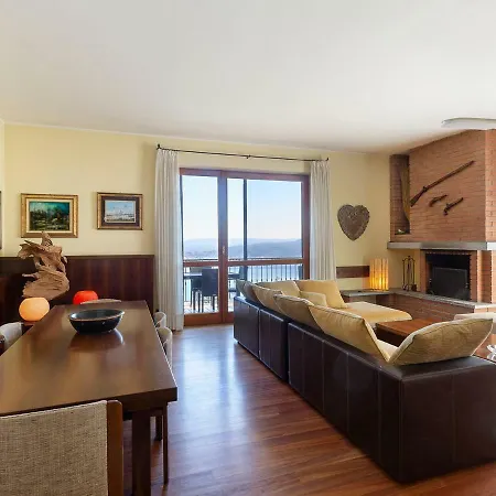 Sleeps 8 Pool Wifi *