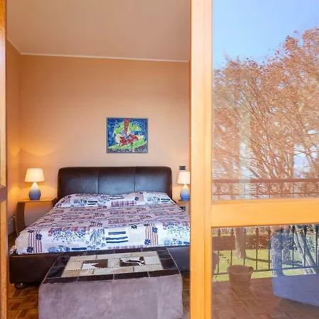 Sleeps 8 Pool Wifi
